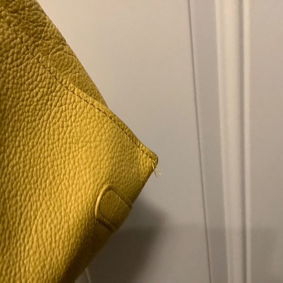 Brighton| Yellow Leather Handbag Embossed Flowers Tassels Casual Office Resort - Picture 12 of 15